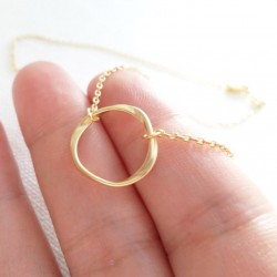 Eternal circle necklace in gold plated sterling silver 
