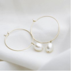 50mm Gold filled hoop earrings witn natural pearls