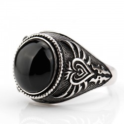 925 sterling silver vintage ring for men with Turkish black Agate stone 925 sterling silver vintage ring for men with Turkish black Agate stone