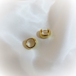 Thick Hoop Earring - 18k gold plated silver  Thick Hoop Earring - 18k gold plated silver