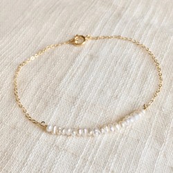 14k gold filled bracelet with pearls 