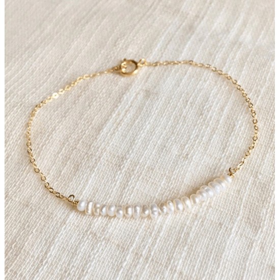 14k gold filled bracelet with pearls 