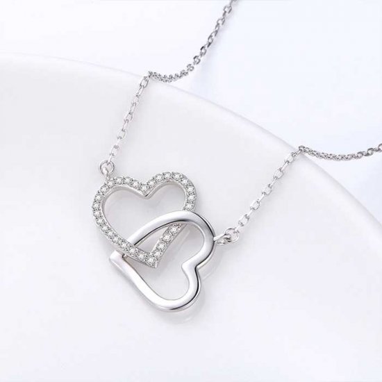Hearts Intertwined Sterling Silver Necklace – stylewithmeaning.com